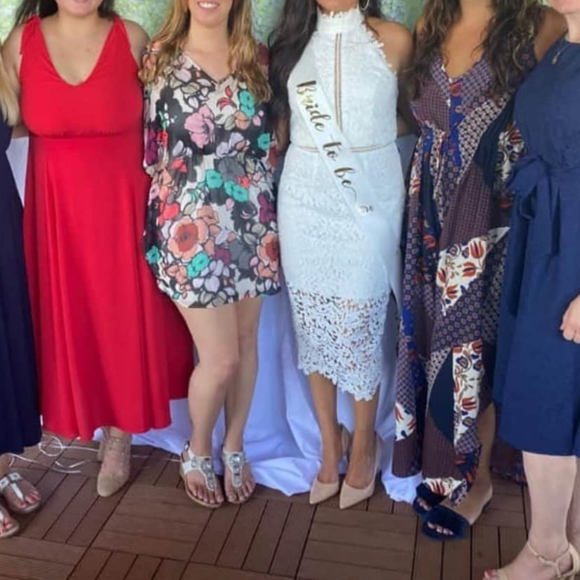 Lulu's WHITE LACE DRESS - Picture 4 of 7